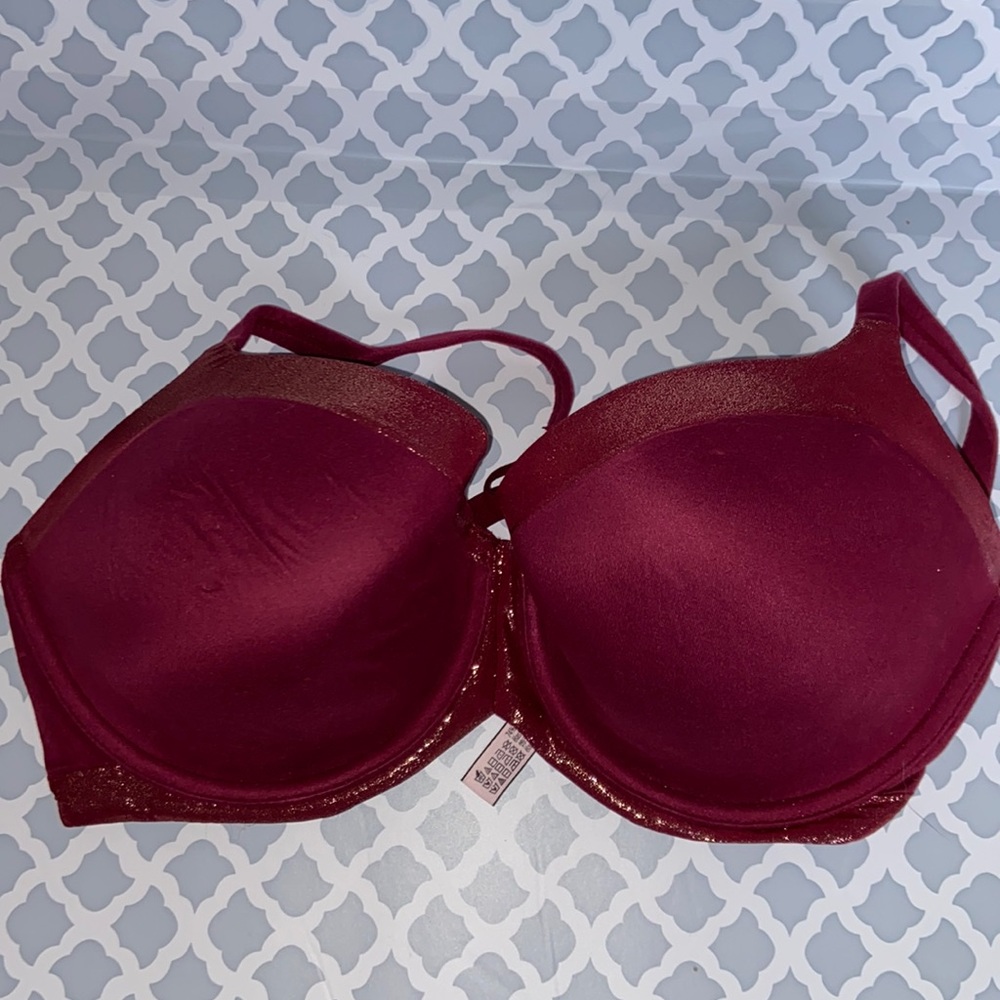 Victoria Secret lined Demi metallic bra